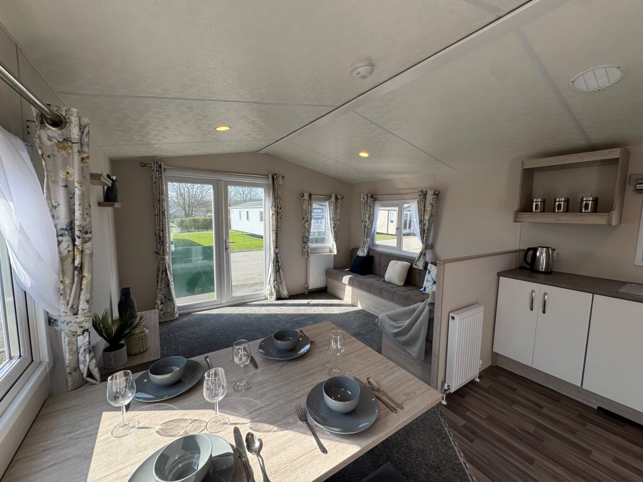 2 bedroom  For Sale