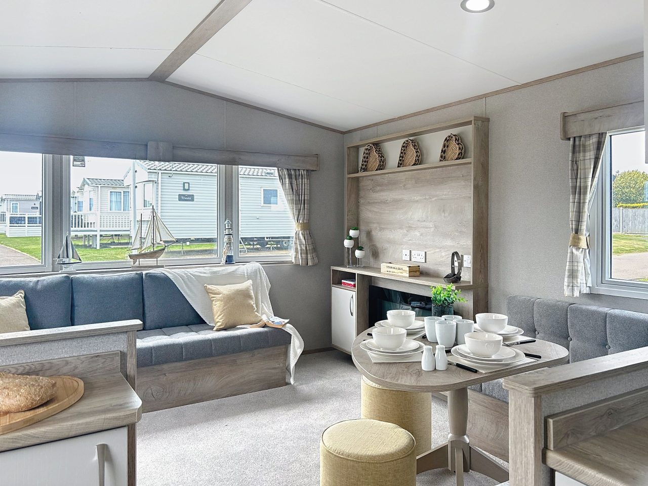 2 bedroom  For Sale
