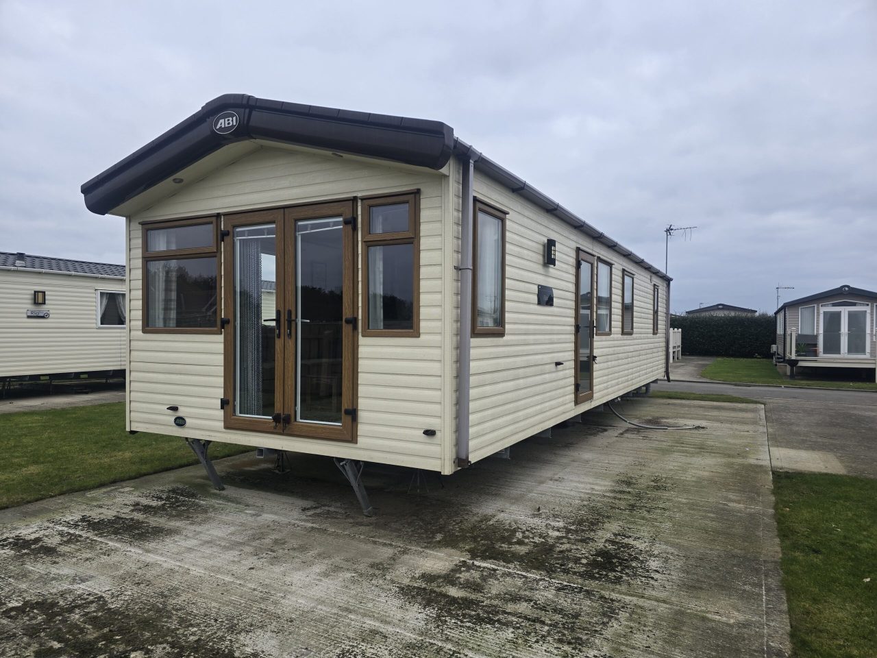 2 bedroom Mobile home For Sale
