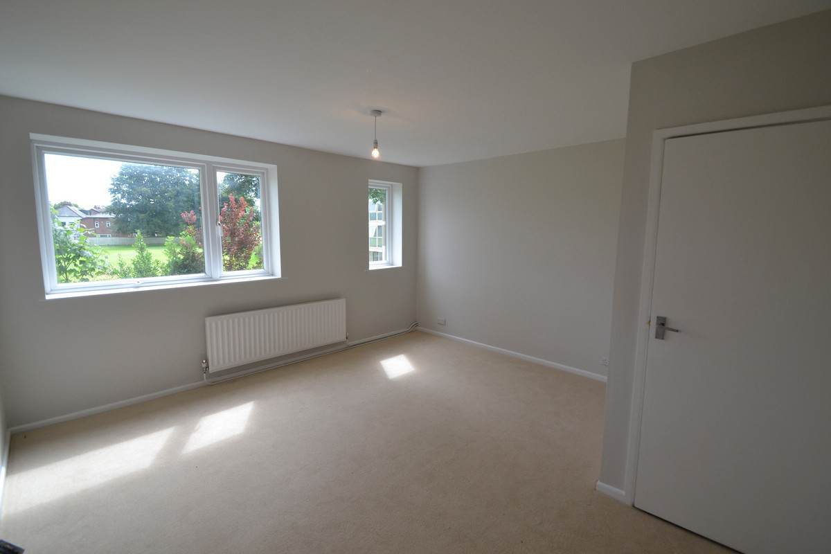 2 bedroom Apartment Let Agreed