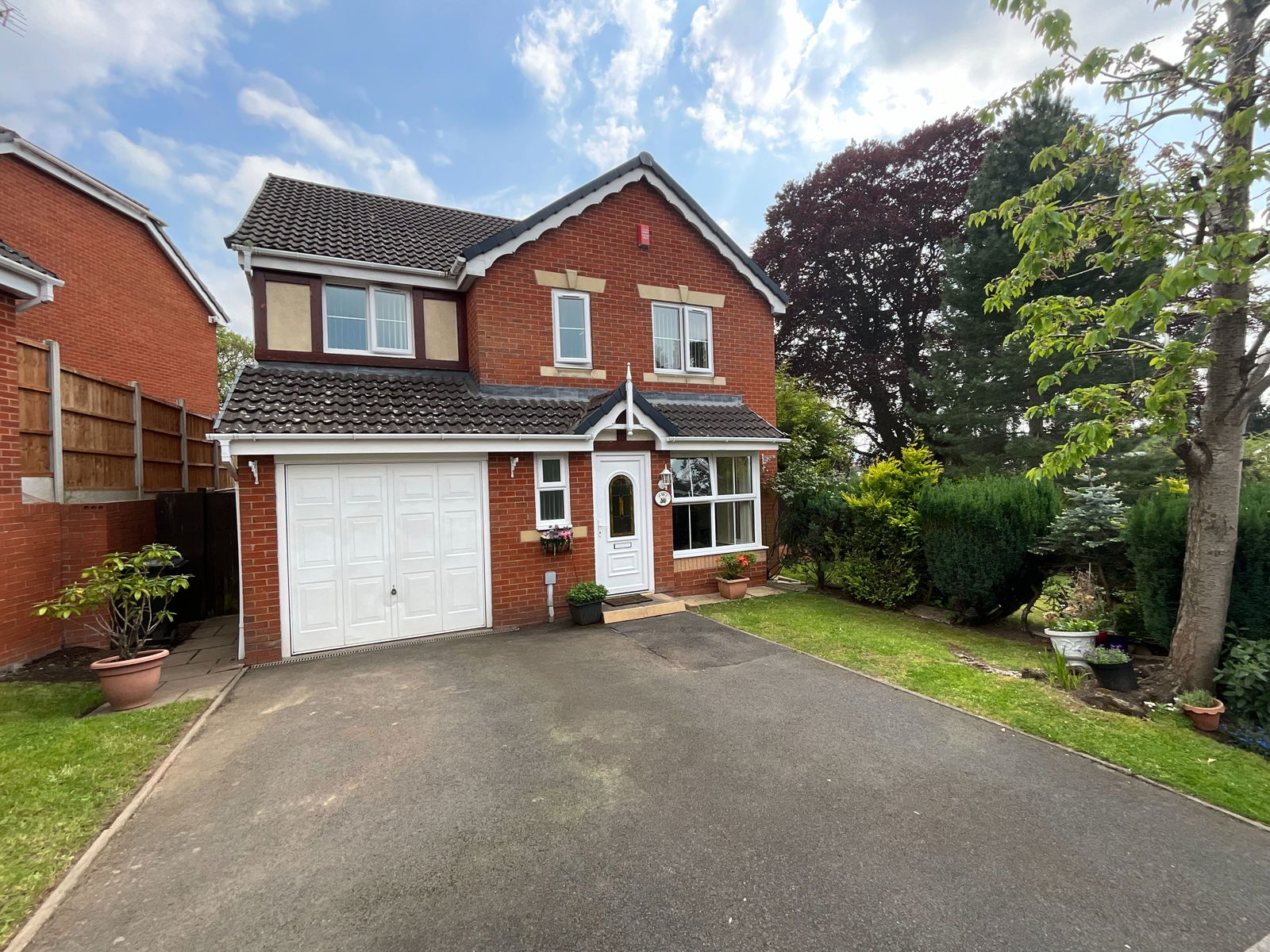 4 bedroom Detached For Sale