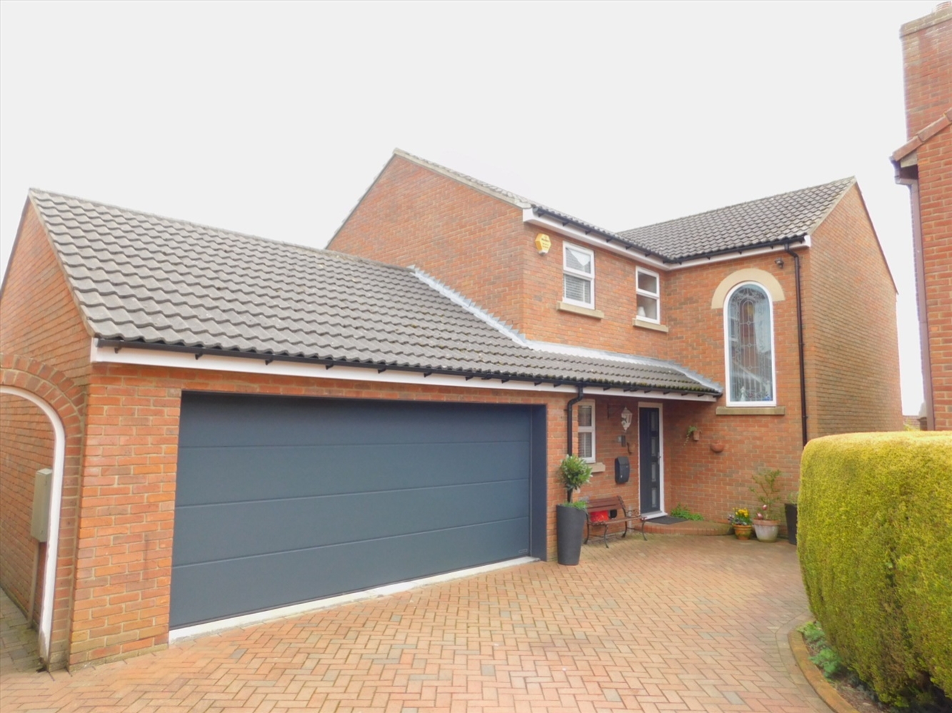 4 bedroom Detached For Sale