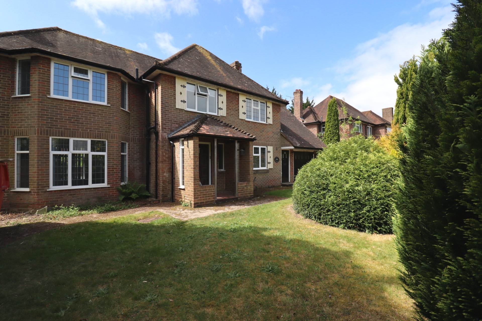 4 bedroom Detached house To Let
