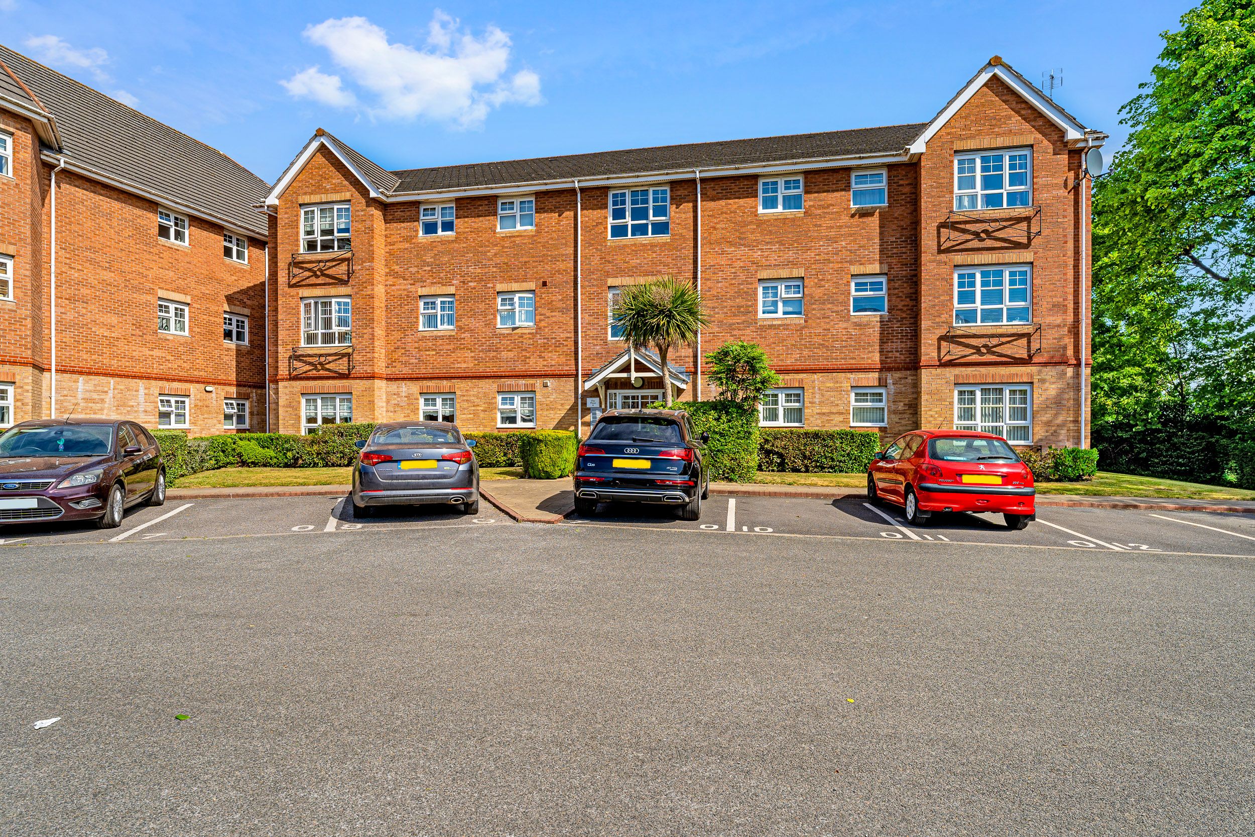 2 bedroom Apartment SSTC
