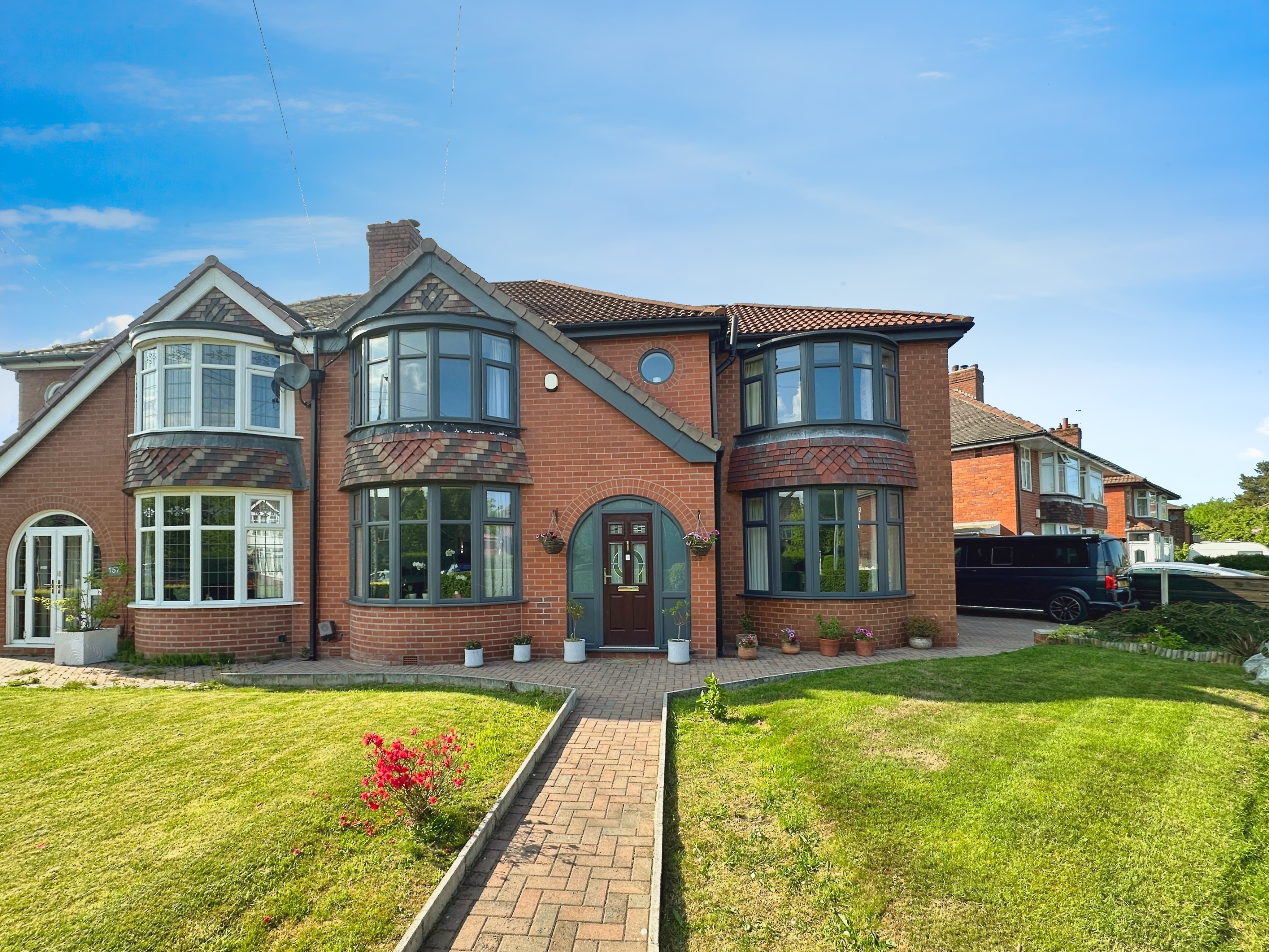4 bedroom House (unspecified) For Sale