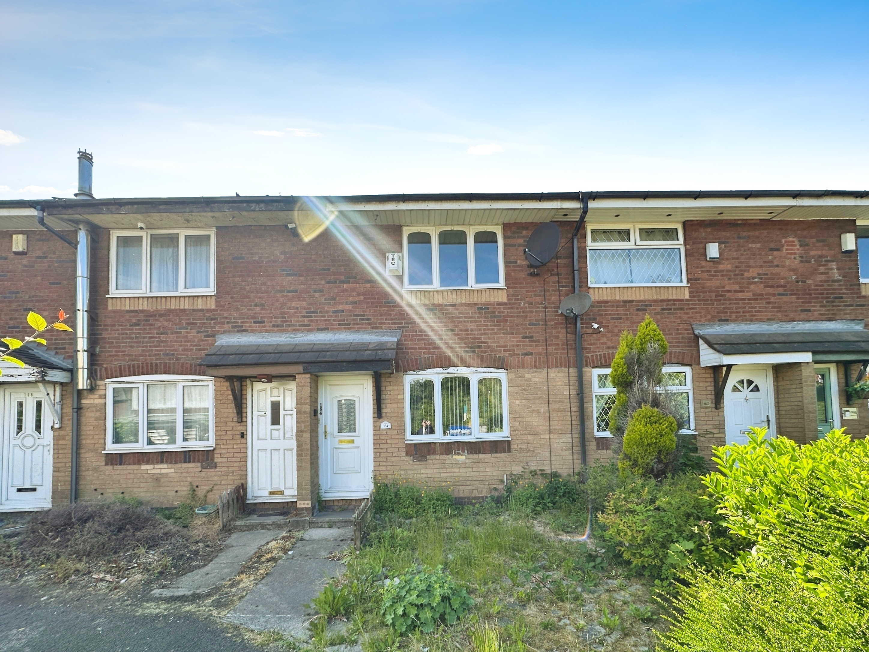 2 bedroom House (unspecified) For Sale
