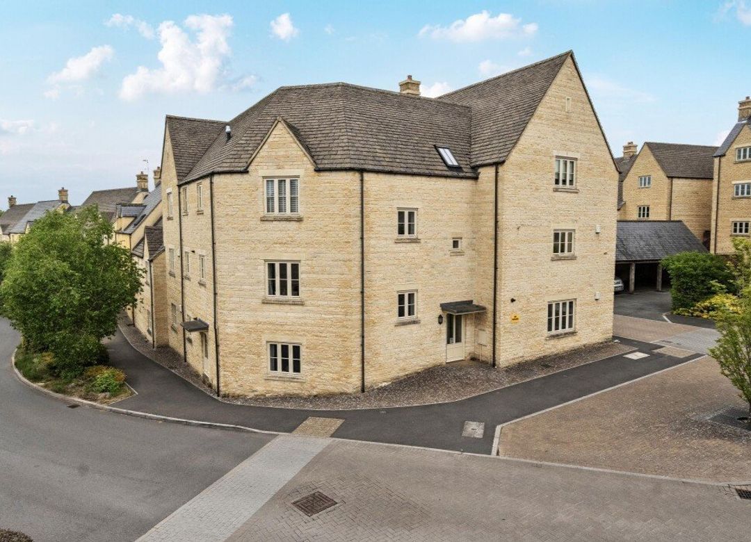2 bedroom Apartment Sold