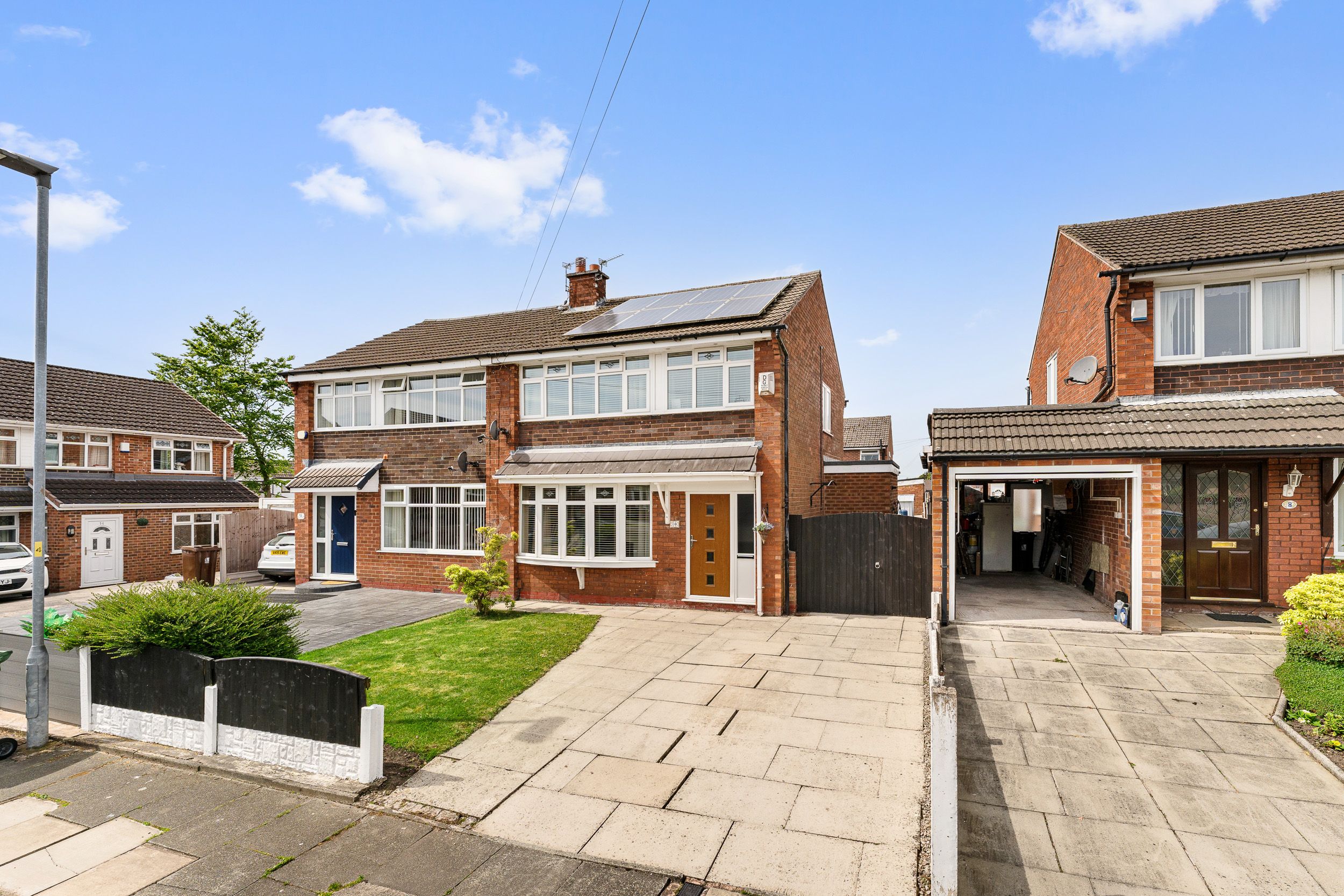 3 bedroom House For Sale