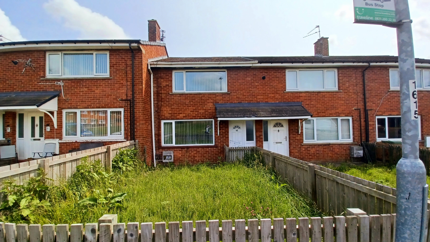 2 bedroom Terraced House To Let