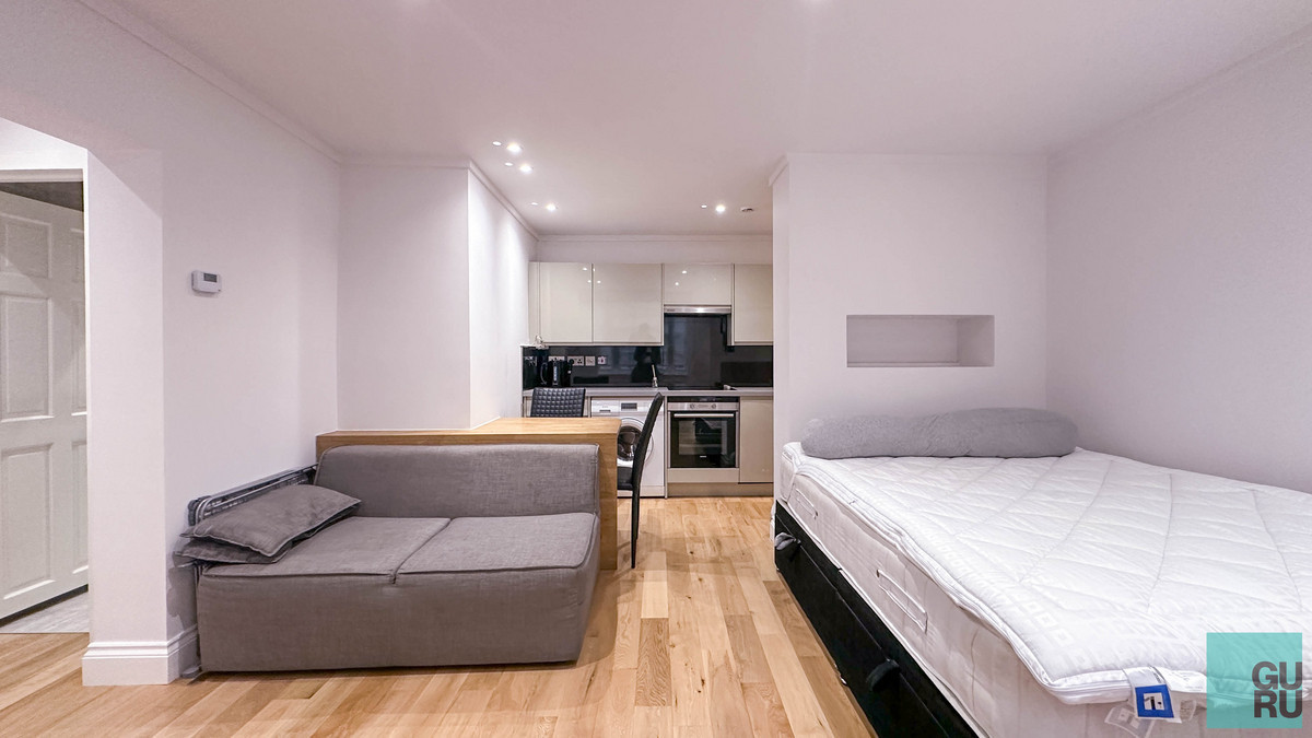 1 bedroom Studio flat To Let