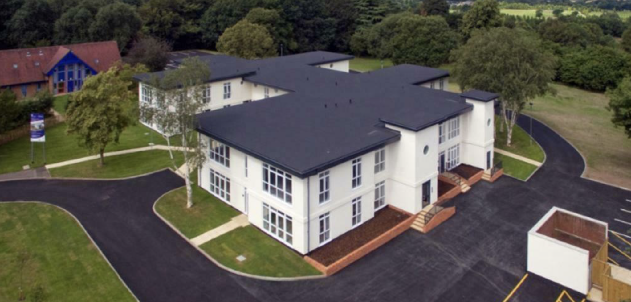 2 bedroom Apartment To Let