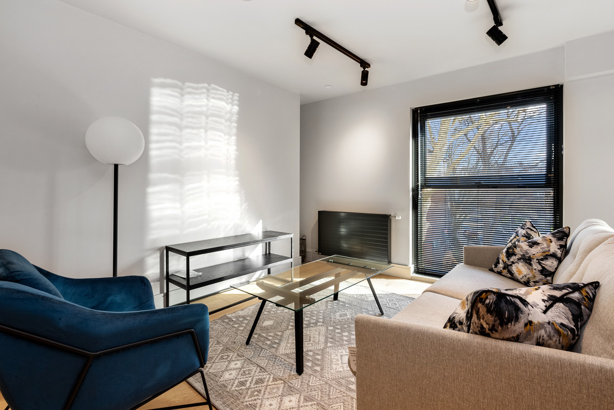 1 bedroom Apartment To Let