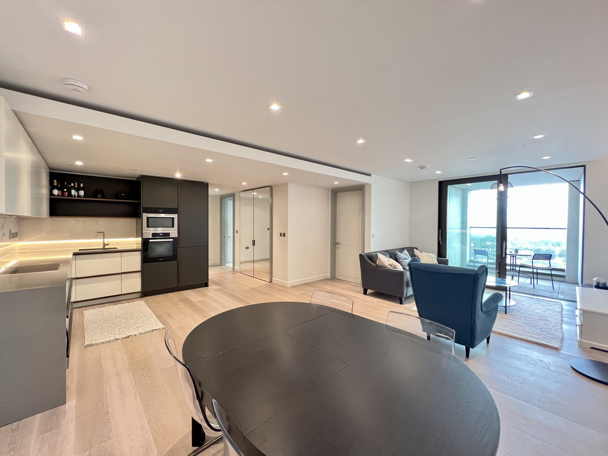 2 bedroom Apartment To Let