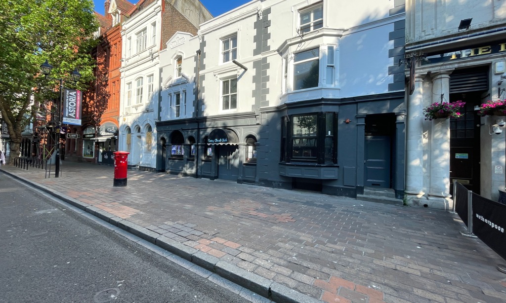 Retail Property (High Street) To Let