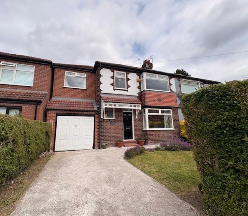 4 bedroom Semi-detached house For Sale