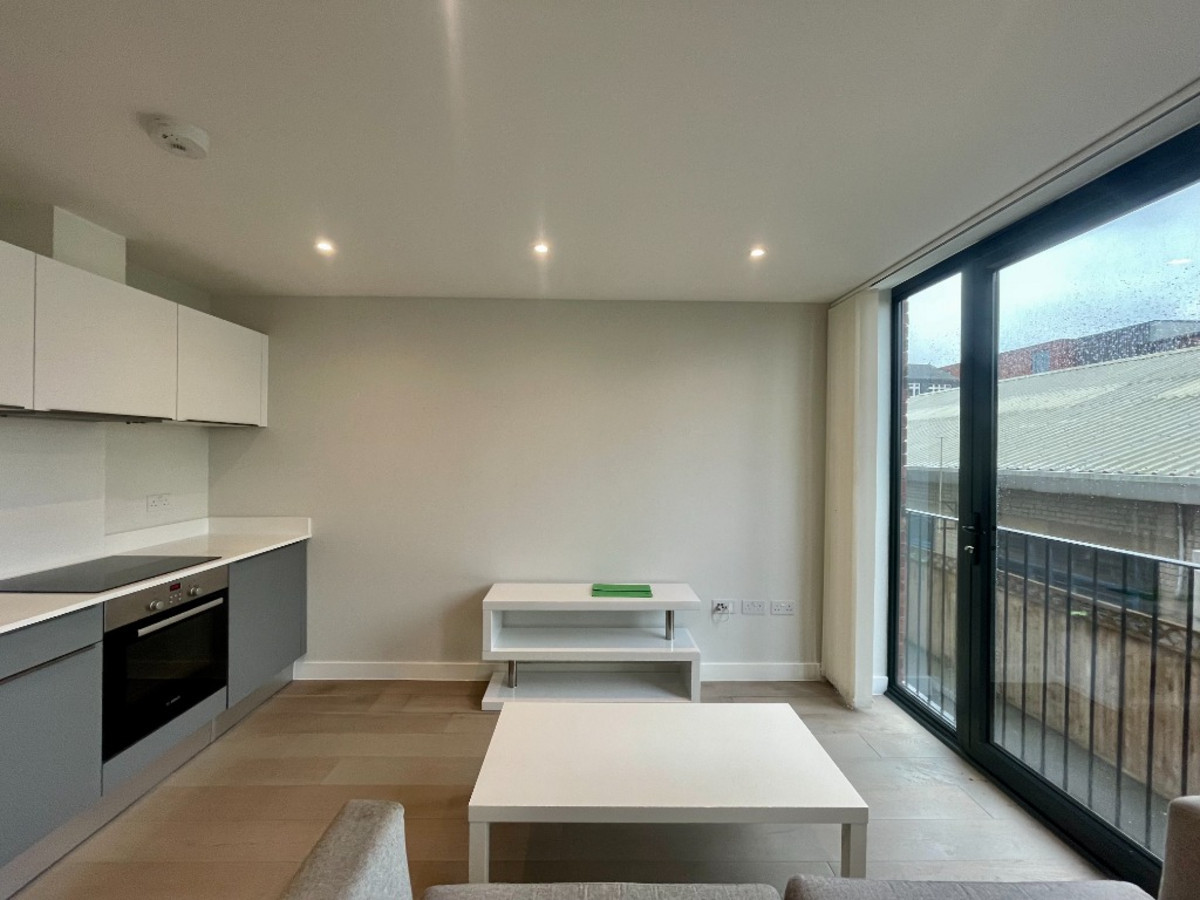1 bedroom Apartment To Let