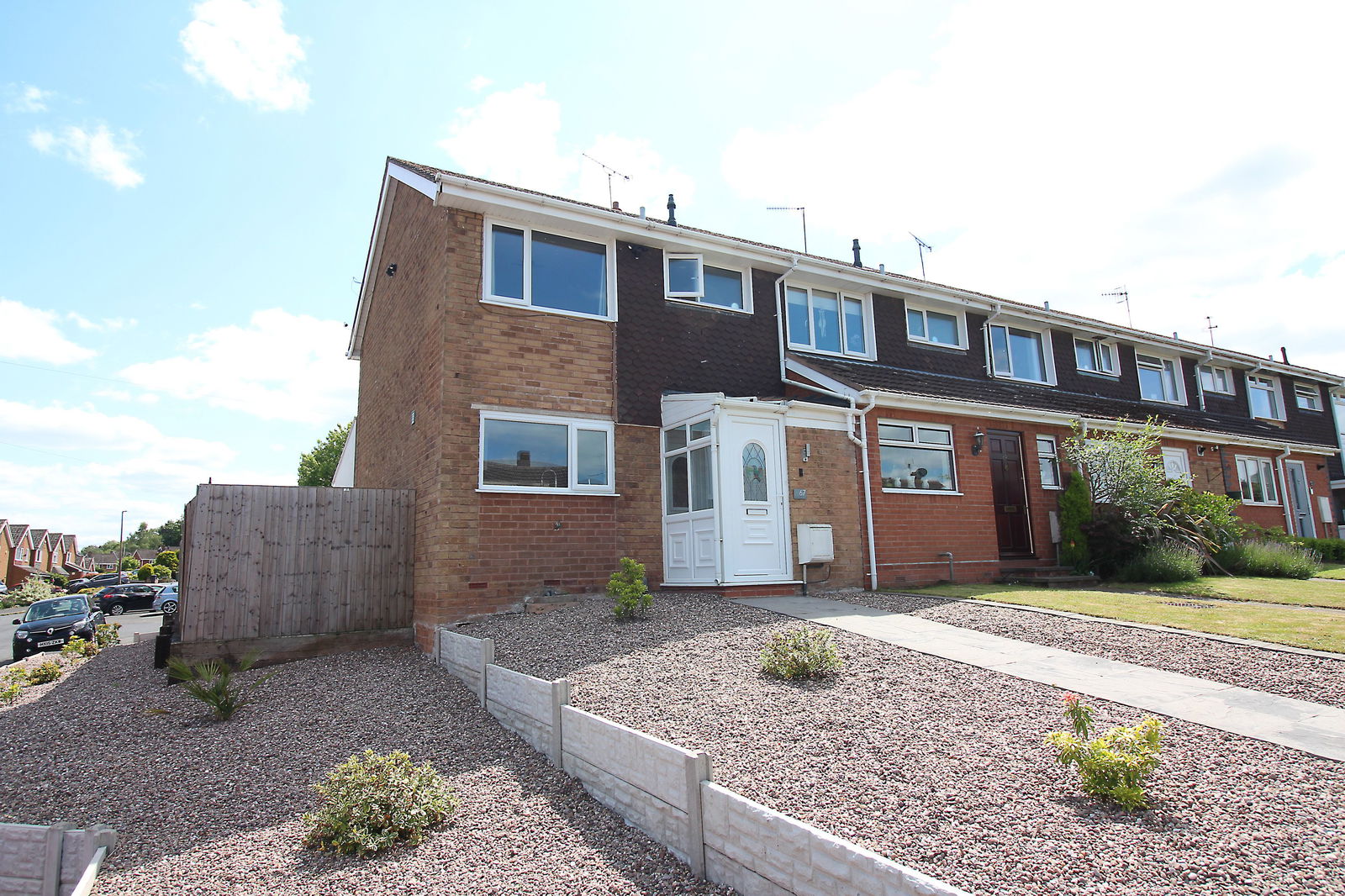 3 bedroom Terraced For Sale