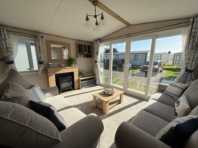 2 bedroom Mobile home For Sale