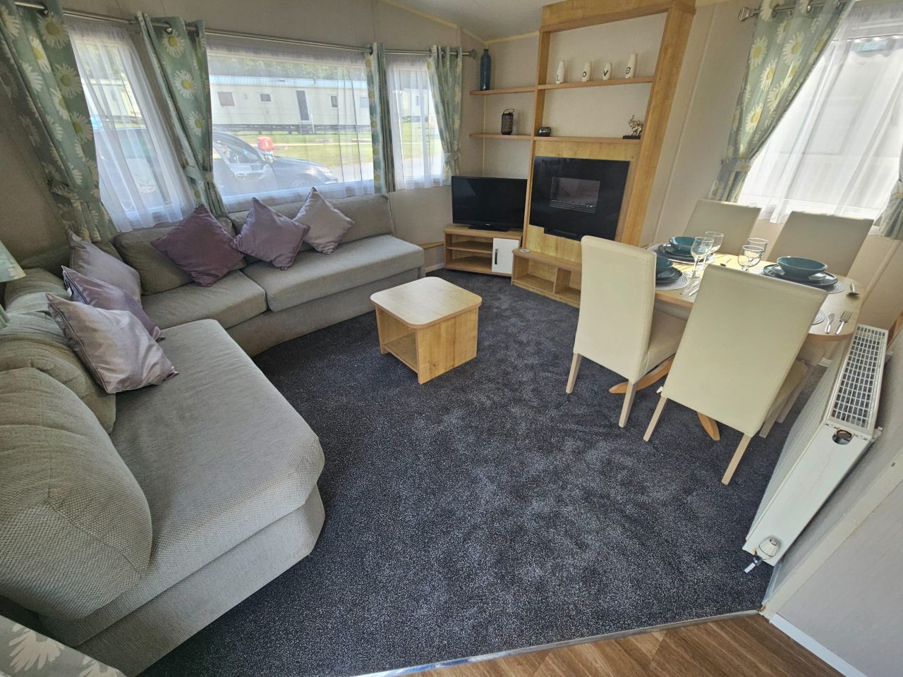 2 bedroom  For Sale