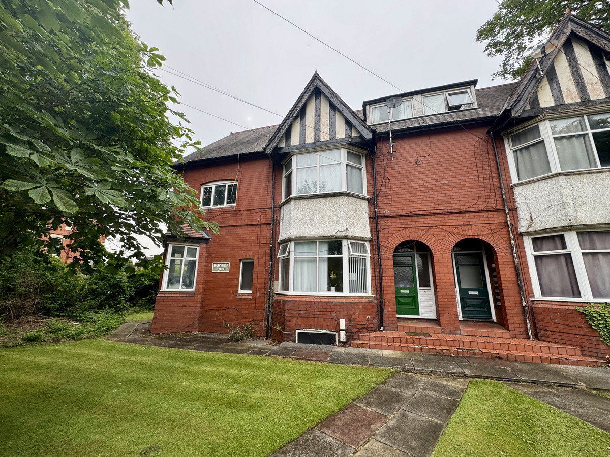 1 bedroom Studio Let Agreed