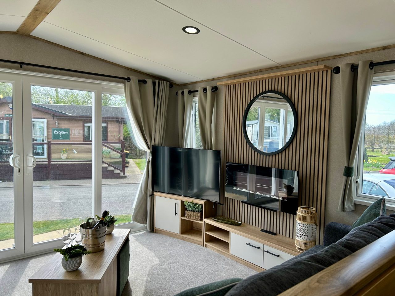 3 bedroom  For Sale