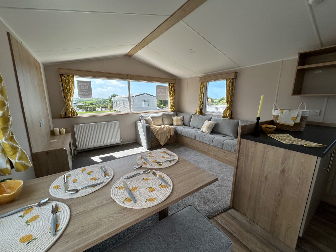 2 bedroom  For Sale
