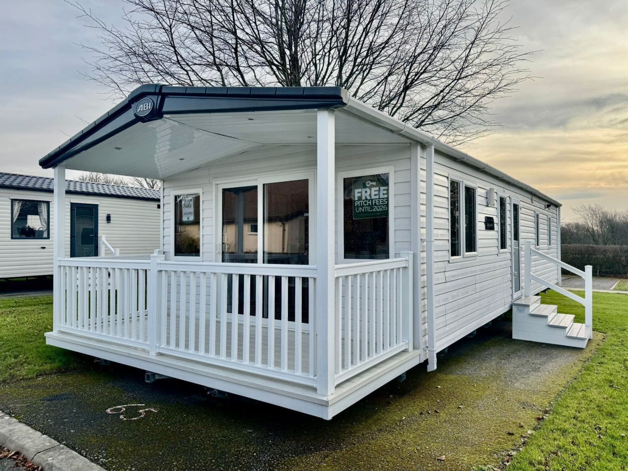 2 bedroom  For Sale