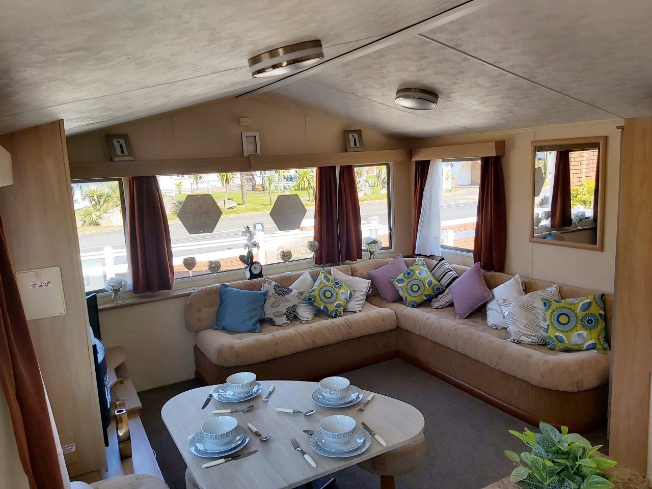 3 bedroom  For Sale
