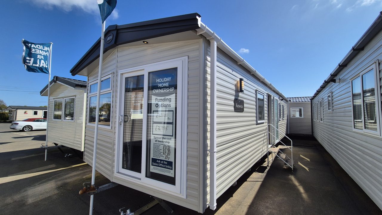 2 bedroom  For Sale