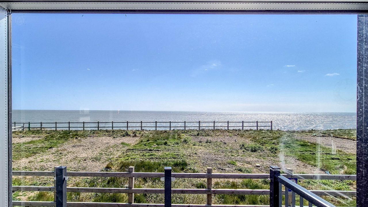 2 bedroom  For Sale