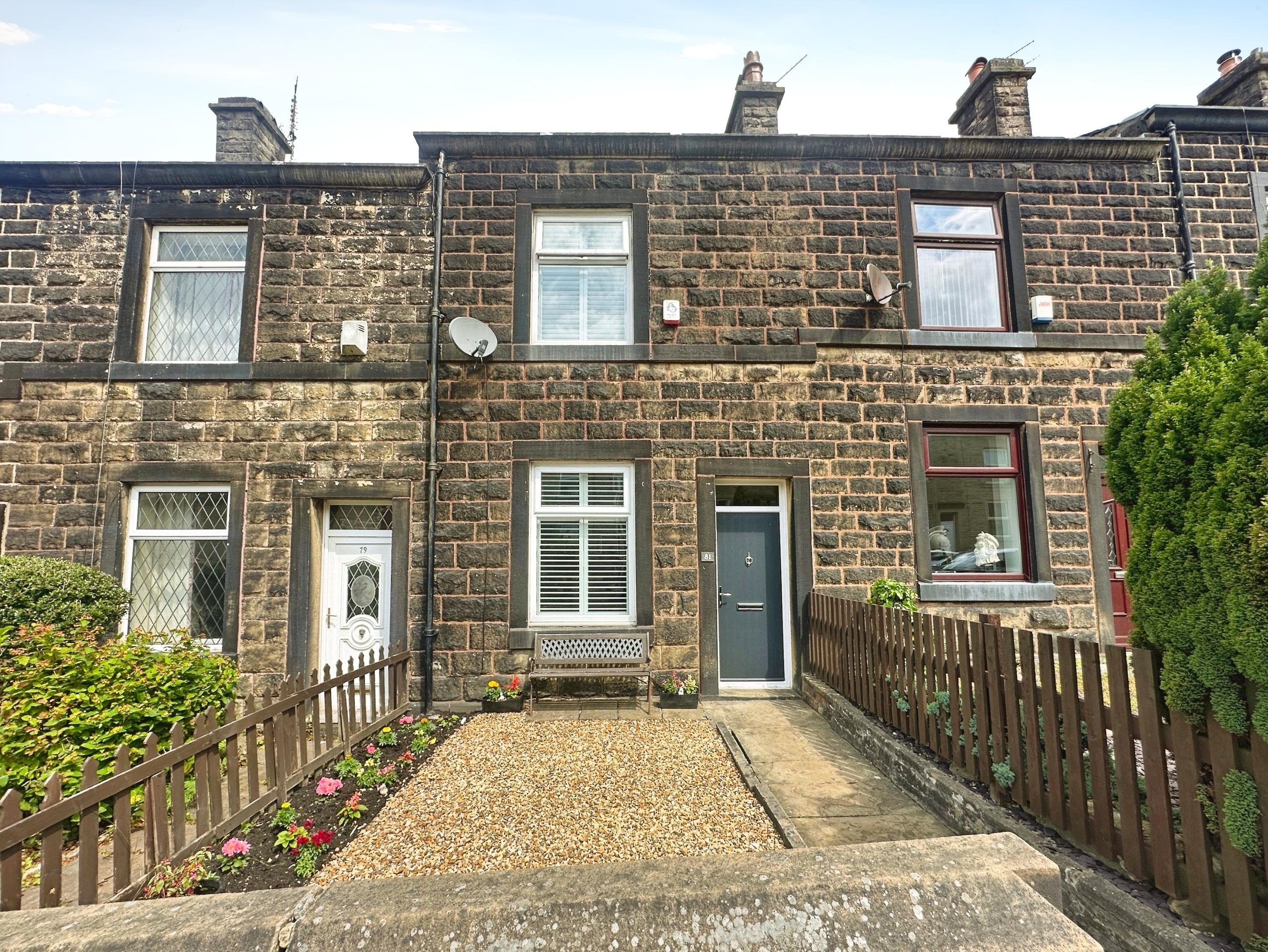 2 bedroom House (unspecified) For Sale