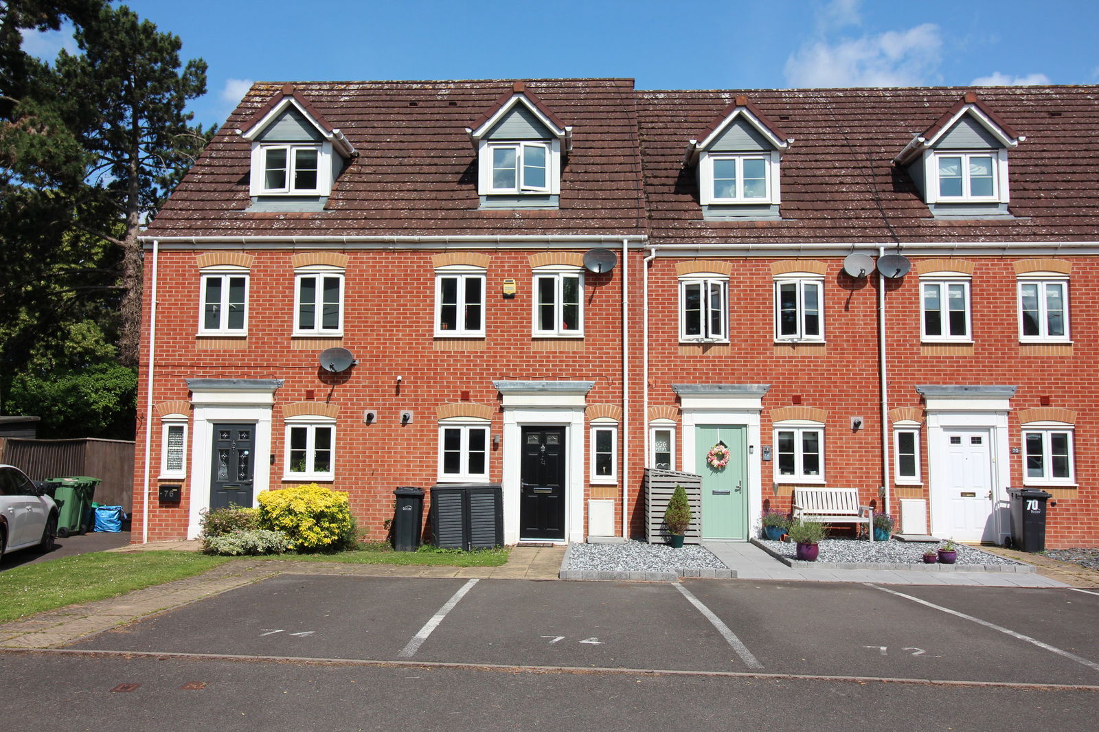 3 bedroom Terraced House Under Offer