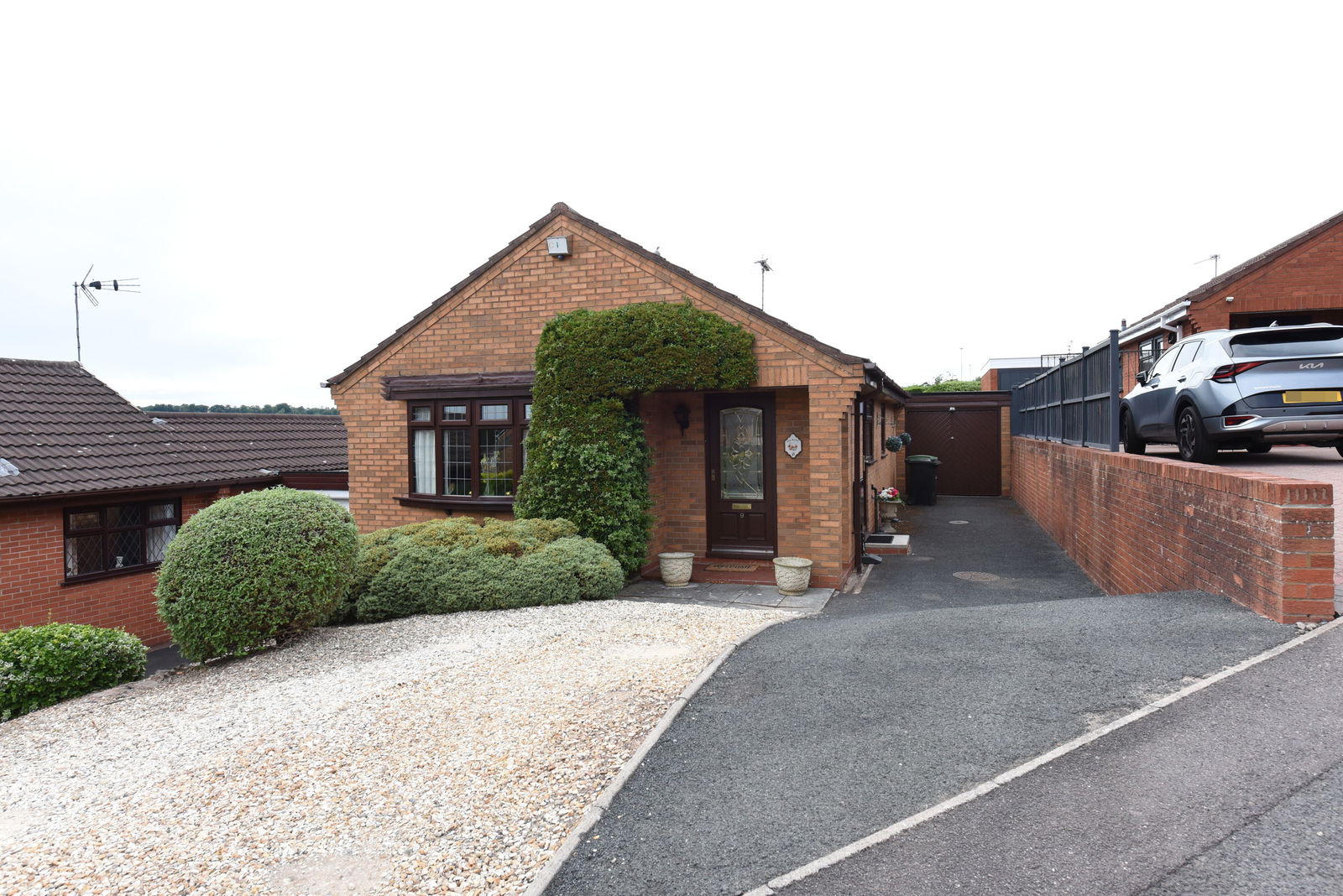 2 bedroom Detached bungalow Under Offer