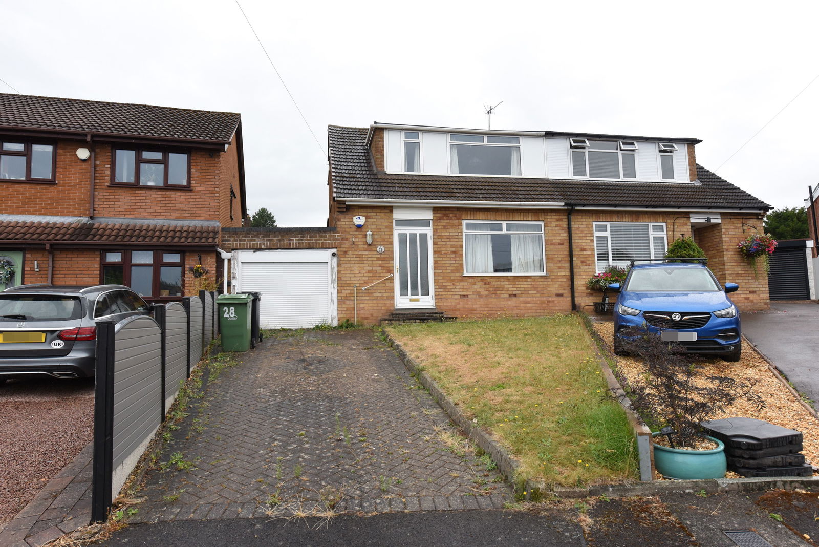 2 bedroom Semi-detached house For Sale