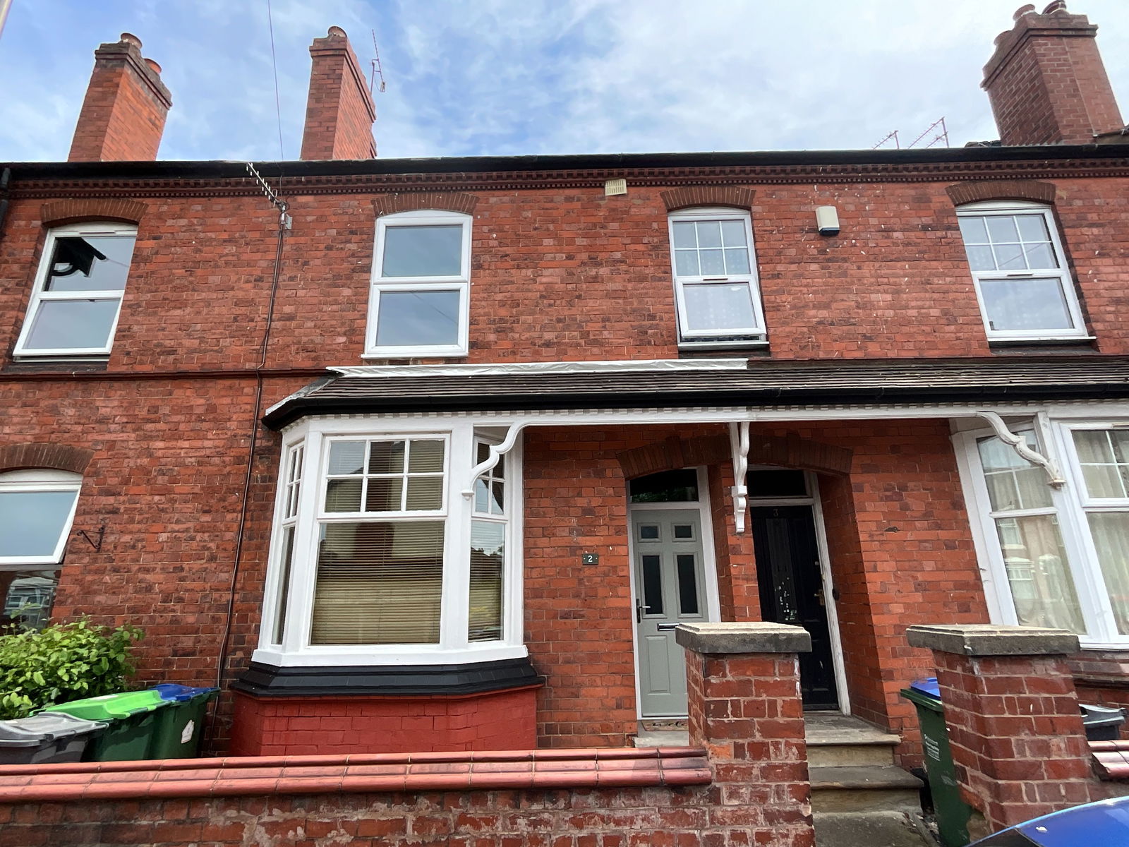 2 bedroom Terraced House Under Offer