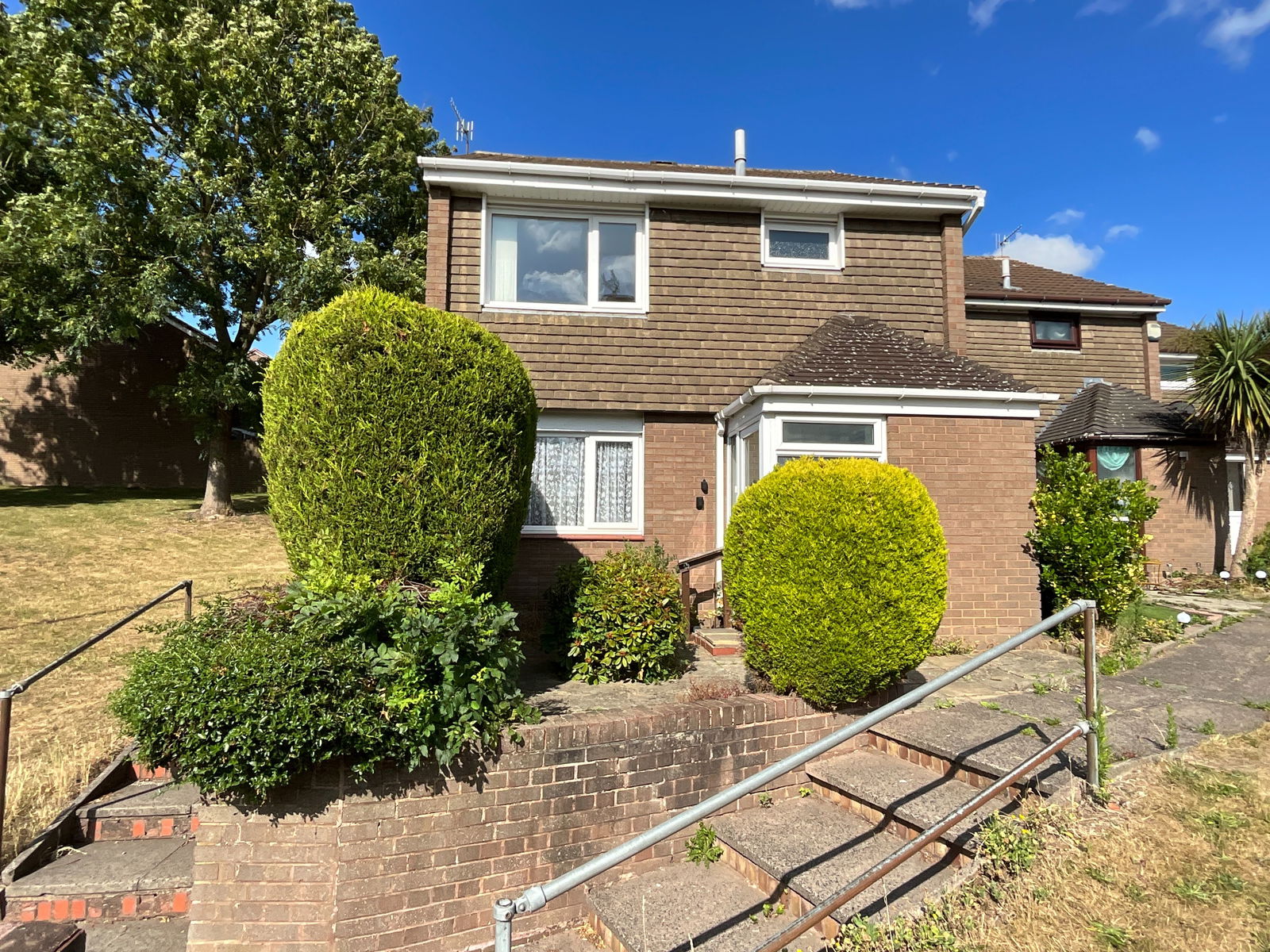 3 bedroom Terraced House Under Offer