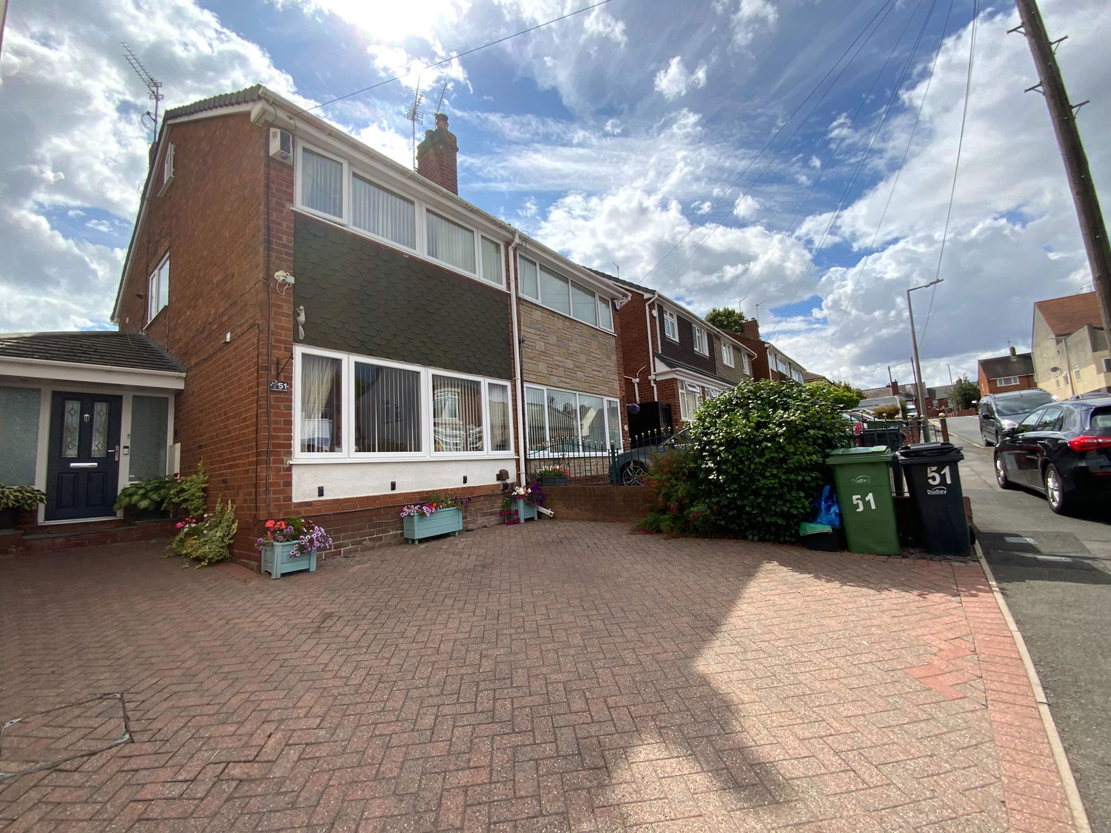 2 bedroom Semi-detached house For Sale